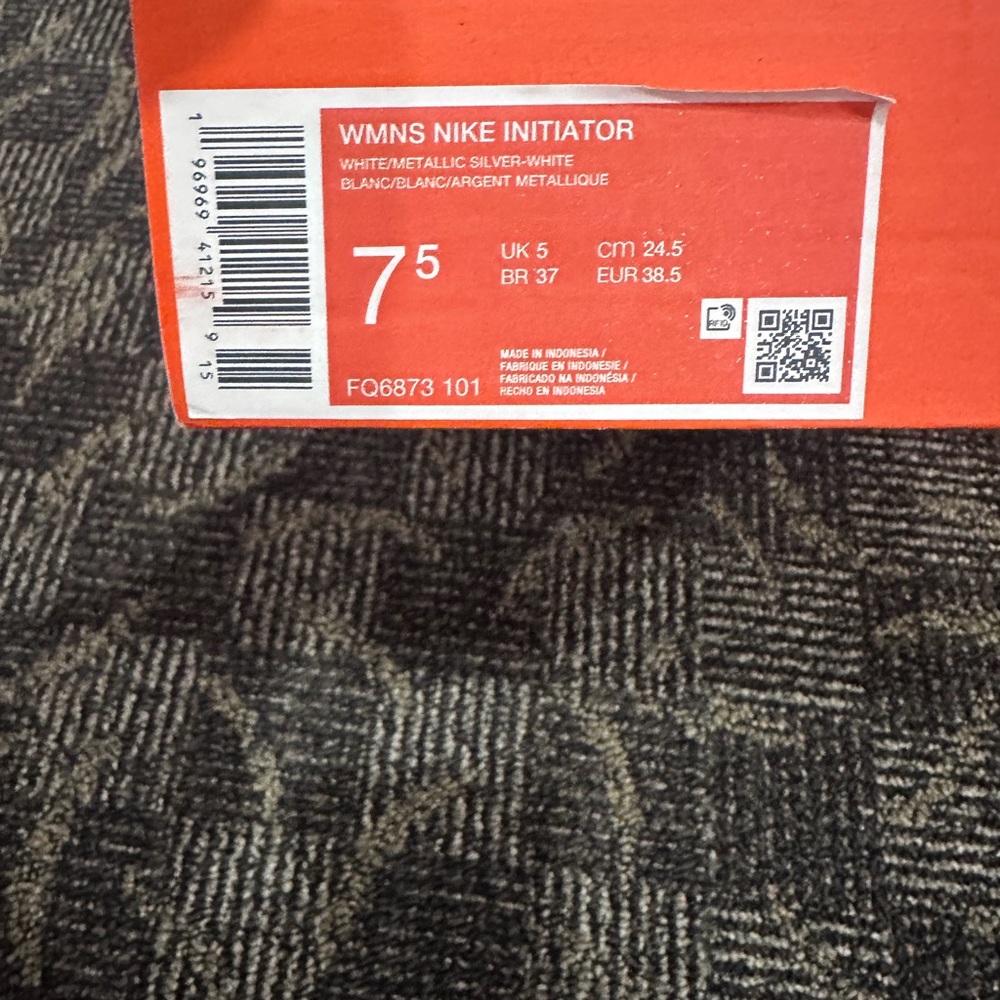 Nike Initiator - Picture 11 of 12